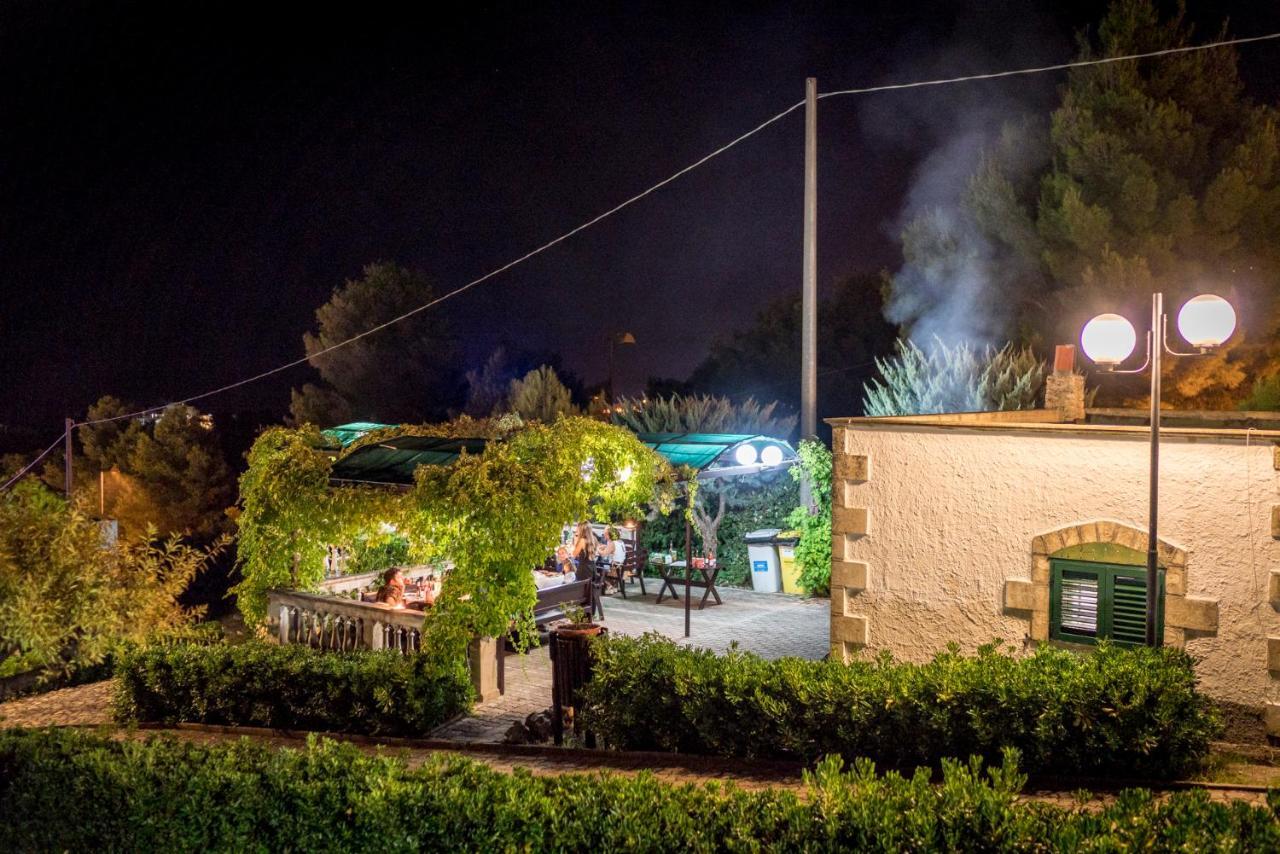 Villaggio Passo Dell'Arciprete Весте Екстериор снимка