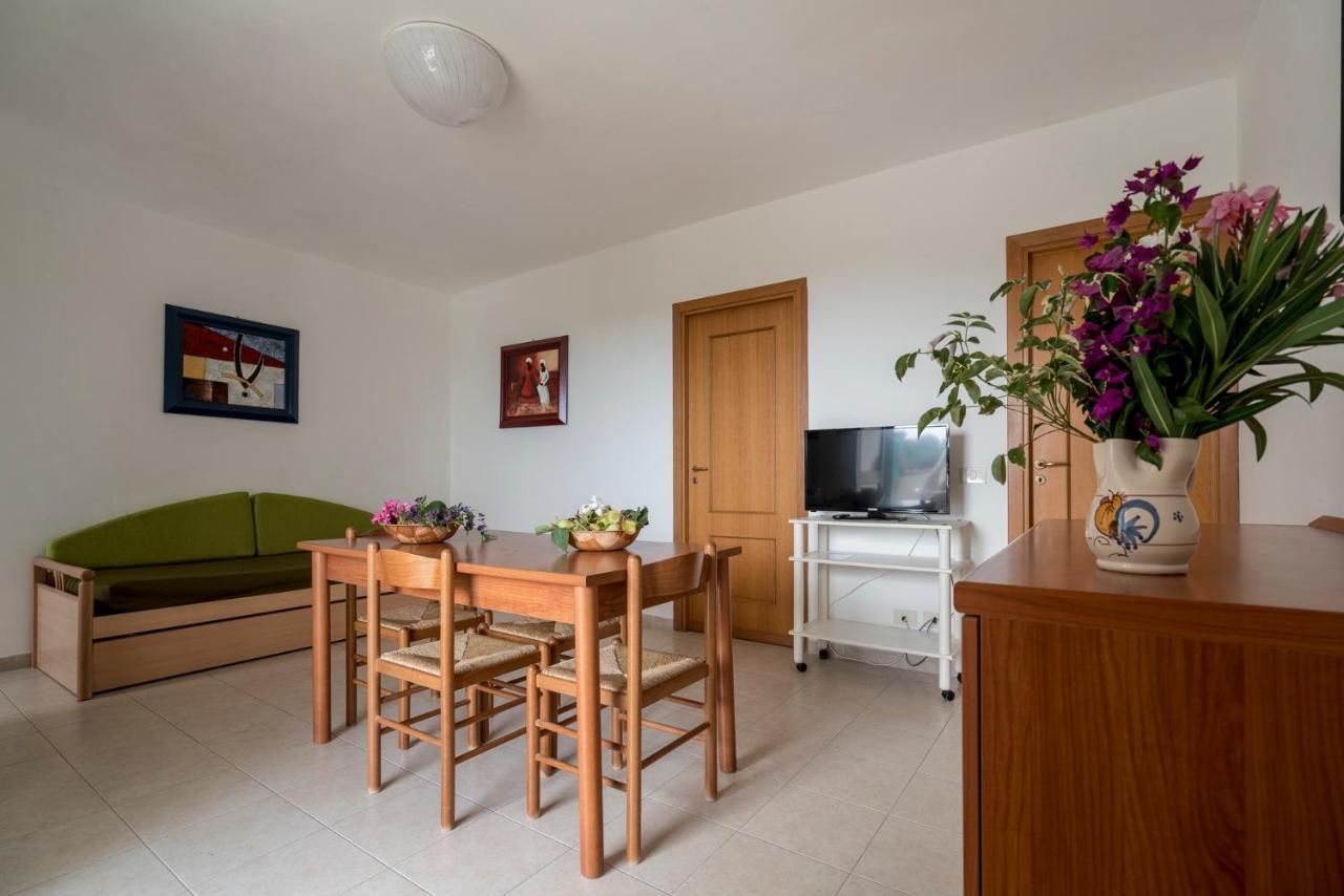 Villaggio Passo Dell'Arciprete Весте Екстериор снимка